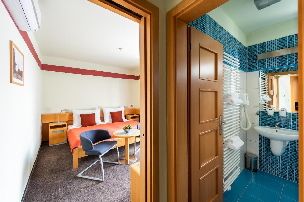 Jan Maria Hotel Ostrava Kültér fotó