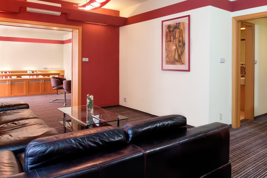 Jan Maria Hotel Ostrava Kültér fotó